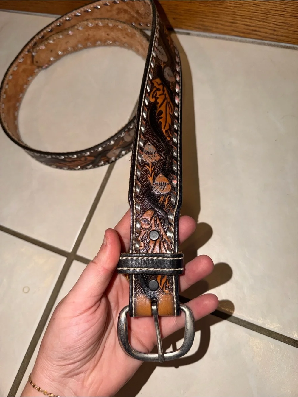 Vintage Tooled Leather Belt - Brown & Black